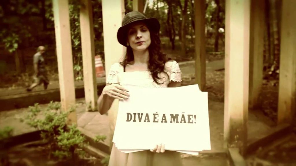 maxresdefault1 1024x576 - Diva, sim!  Bluebell encerra turnê de "Diva é a Mãe" em São Paulo