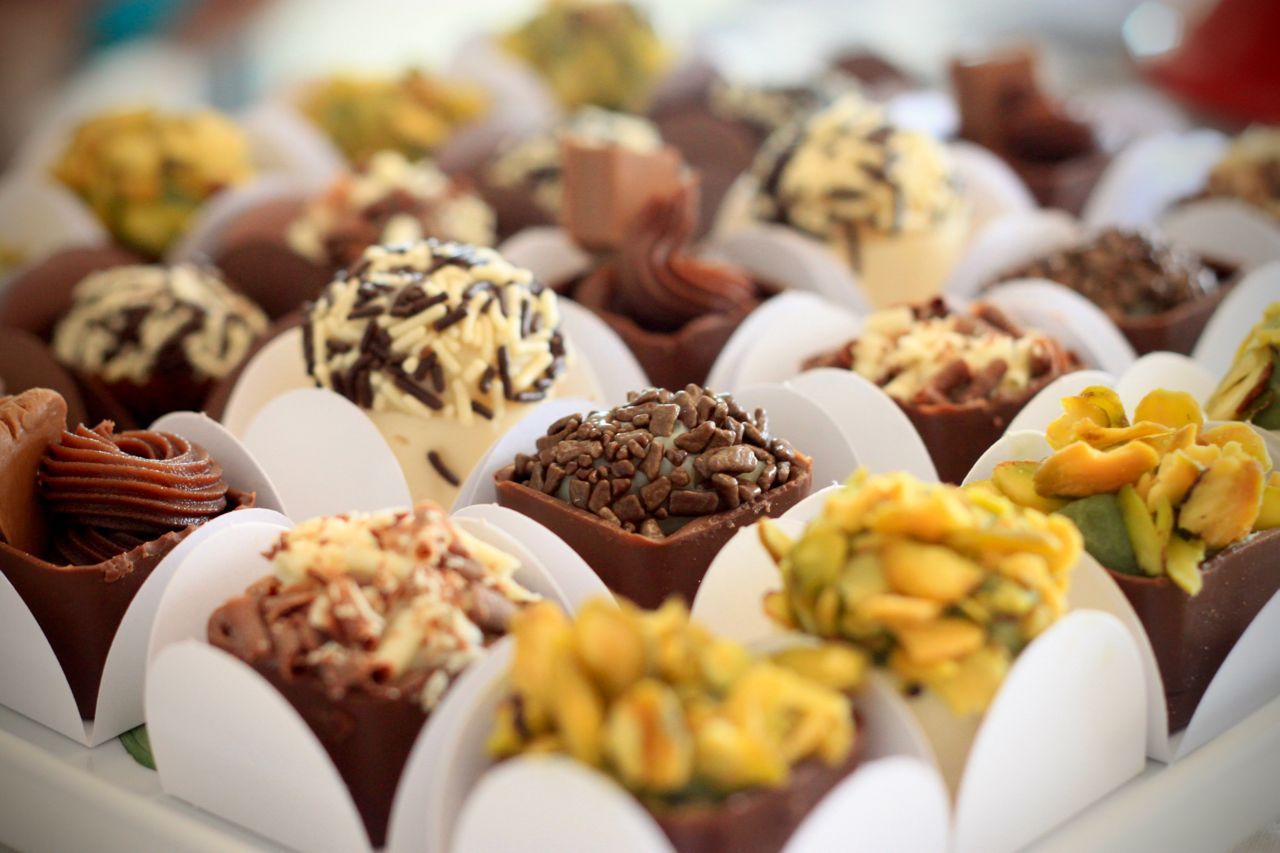 Brigadeiro Tradicional diversos na caixinha de chocolate - 2º Festival de doces acontece nos dias 23 e 24 de abril
