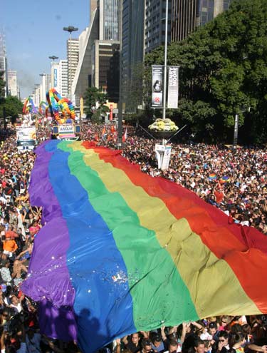 parada gay - Serie Avenida Paulista: 125 anos e 1 mês da avenida símbolo de São Paulo