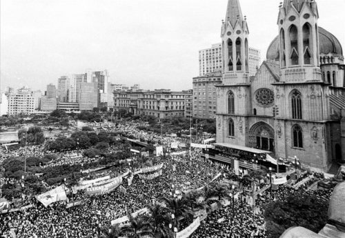 diretas ja 1 500x345 - 463 anos de São Paulo em fatos e fotos