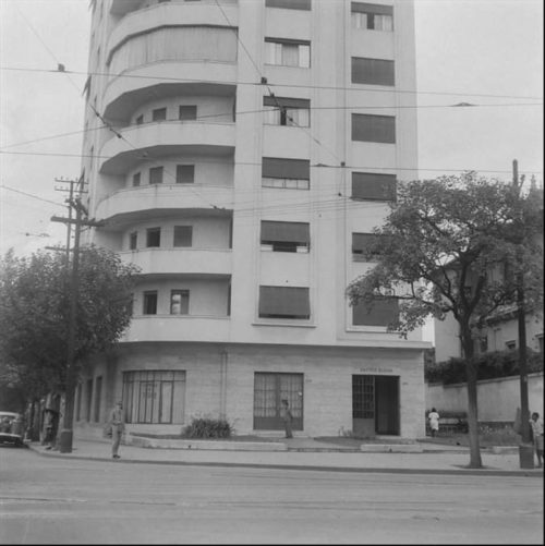 edificio regina 500x501 - Série Avenida Paulista: da casa de Abrahim Maluf ao Edifício Regina