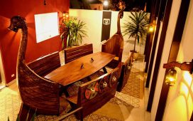 Hambúrguer bom em uma taverna medieval em São Paulo!