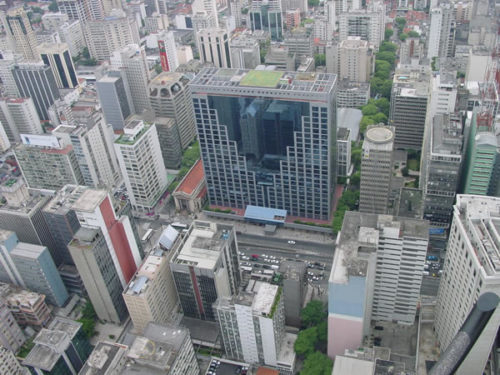 001g 500x375 - Série Avenida Paulista - 150 anos do Colégio São Luis