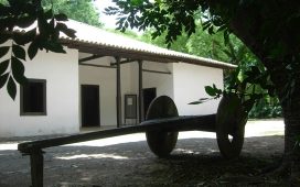 Um passeio por uma casa histórica de São Paulo
