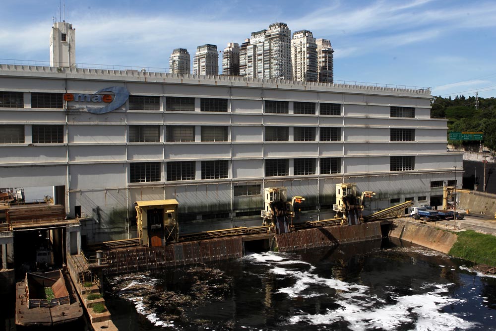 usina da traic3a7c3a3o - Uma Usina Elevatória no meio de São Paulo, tem história da cidade aqui!