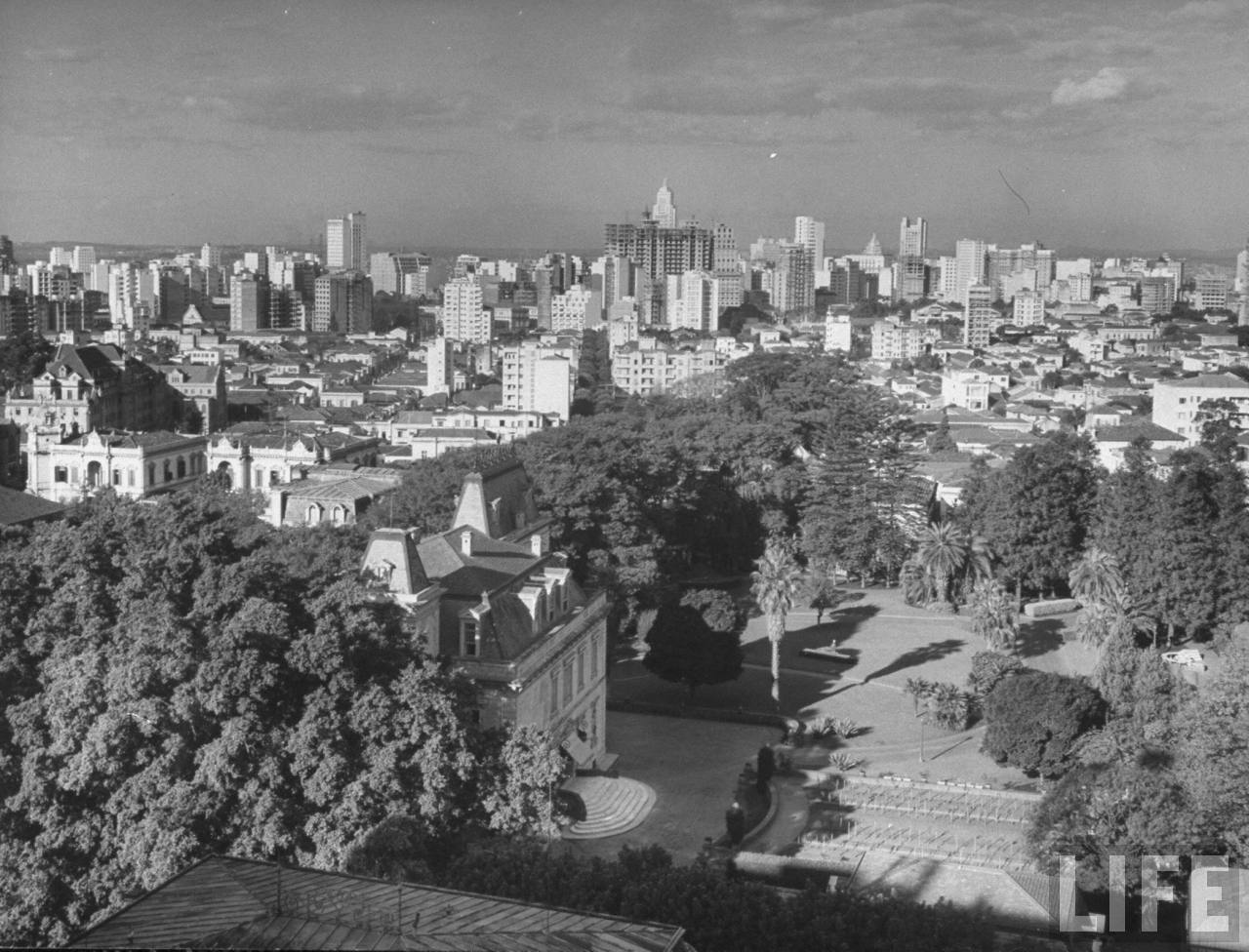 edd45b5cedbe33420f3a18b16c670c42 - Um pouco da história de Higienópolis, em São Paulo