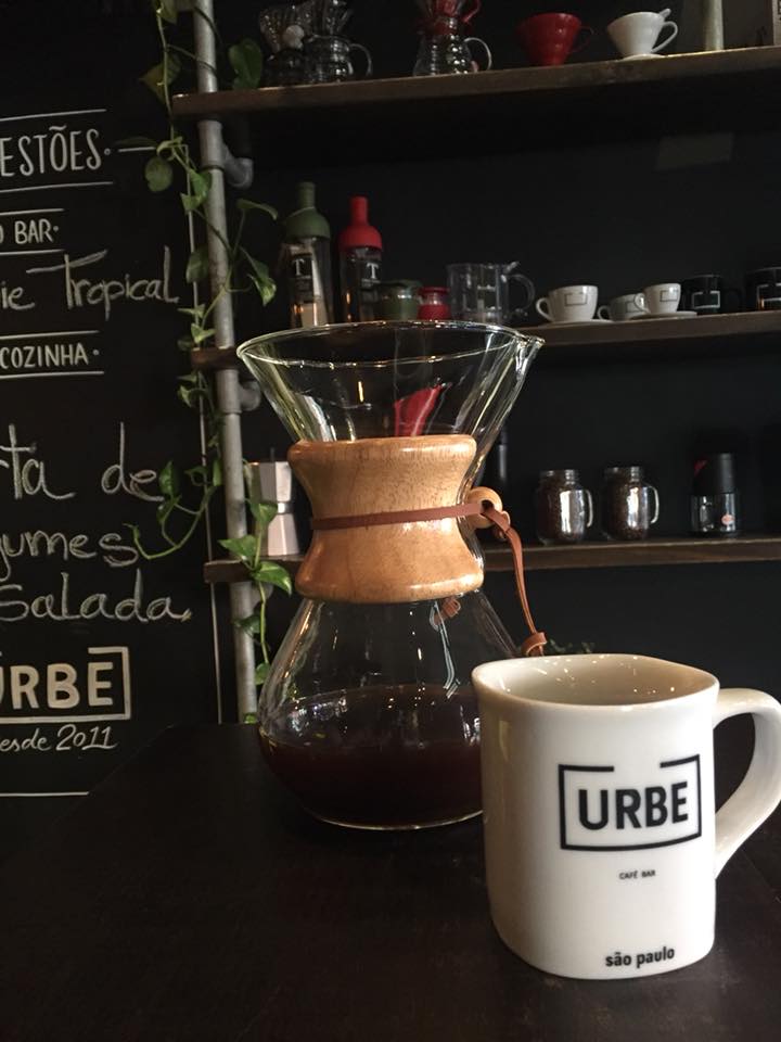 urbe - Urbe. Urbano, intimista, moderno, delicioso e tem café!