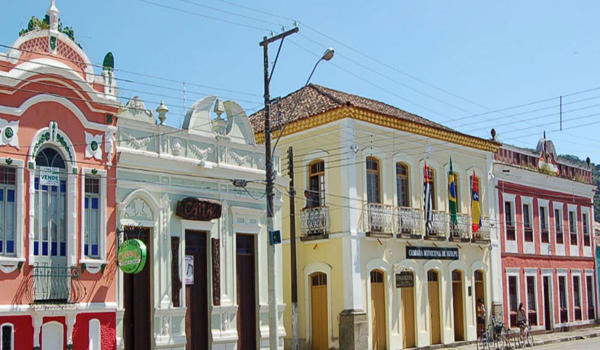Iguape, uma pequena e encantadora cidadezinha, a sua espera!