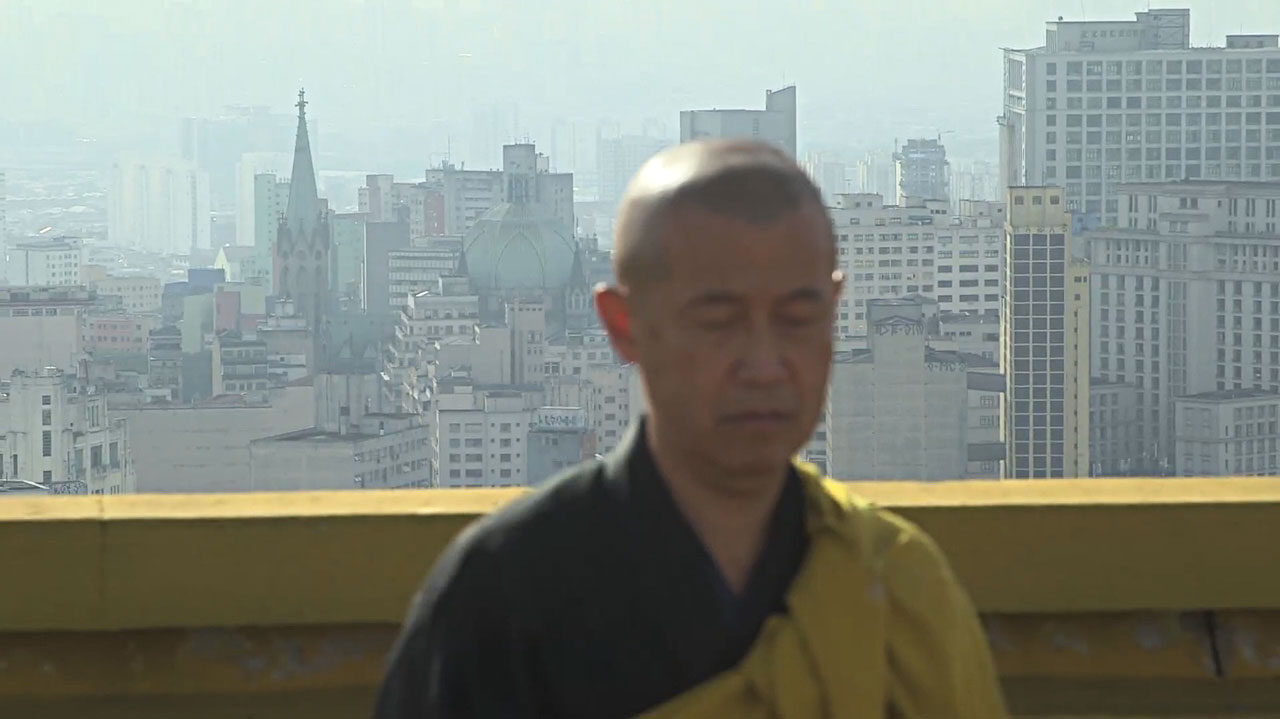 meditacao copan5 1 - Já pensou em meditar no topo do Edifício Copan?
