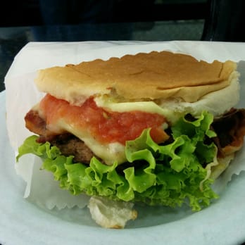 348s - Seu Oswaldo, simplicidade e sabor em um hambúrguer que você precisa provar!