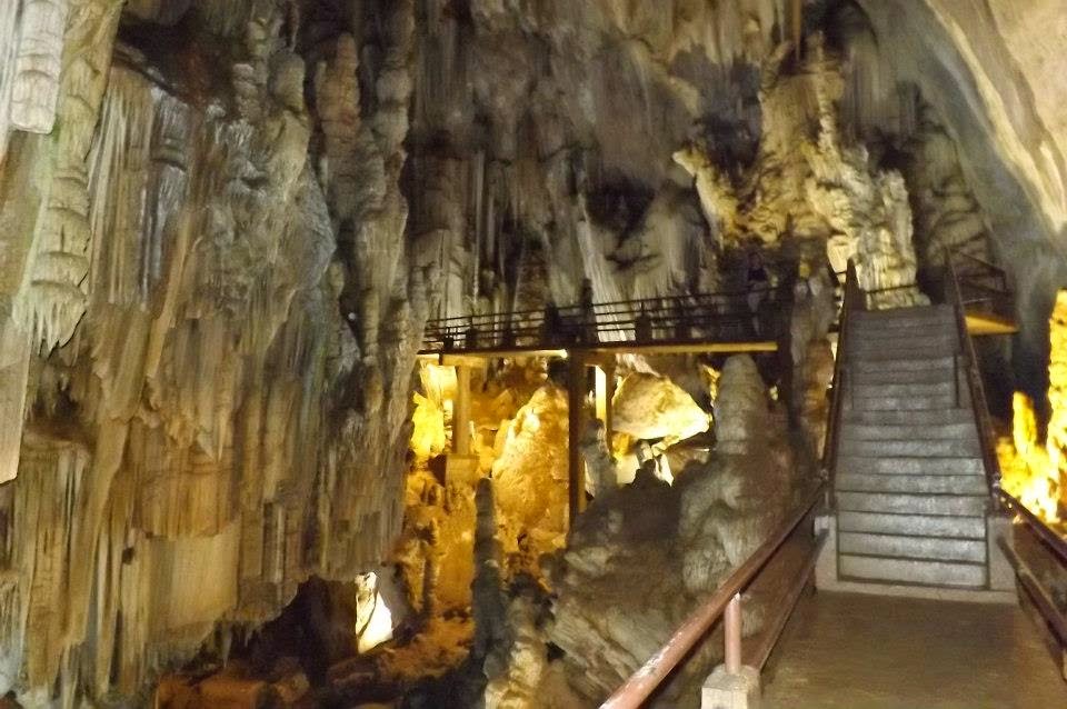 expedições latinas - 2 Cavernas incríveis pertinho de São Paulo!