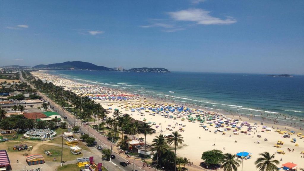enseada 1024x576 - Quais as melhores praias do Guarujá para conhecer e se divertir?